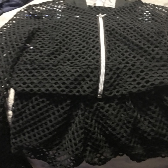 Short Cover up - Black - Size M Womens - Picture 1 of 2